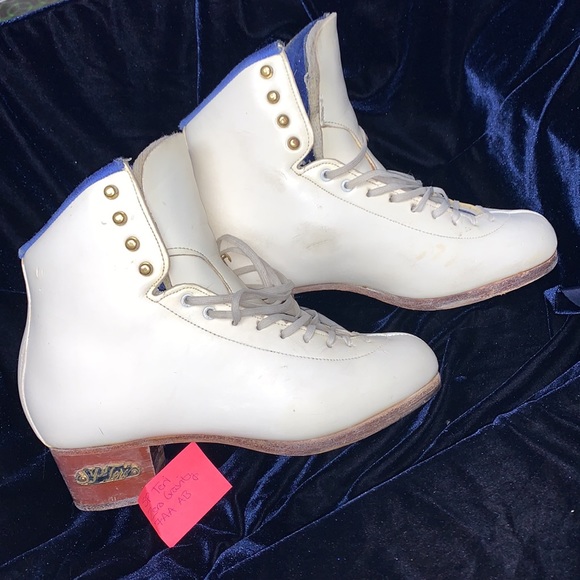SP Teri Zero Gravity Figure Skating Boots 7 EUC - Picture 2 of 14